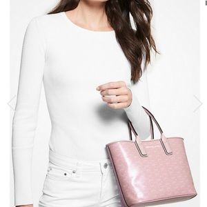SOLD! MICHAEL KORS TOTE
